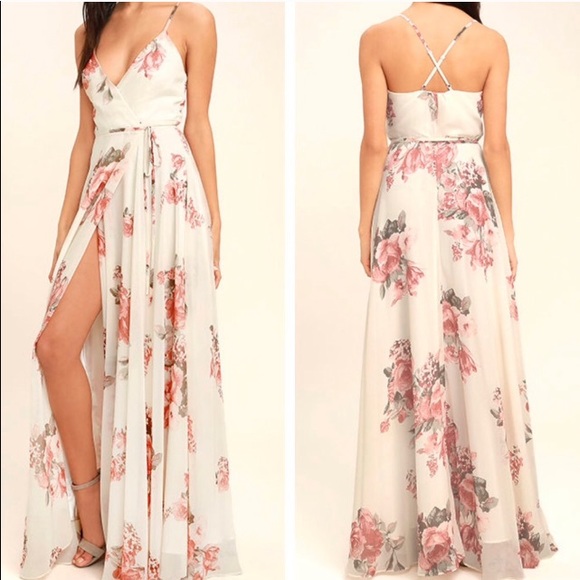 elegantly inclined cream floral